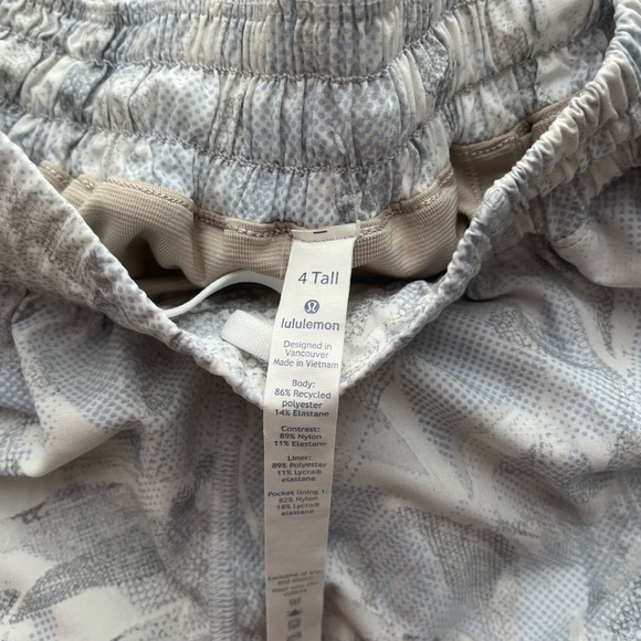 Lululemon Hotty Hots - 4 Tall - Multicolored - Picture 3 of 4